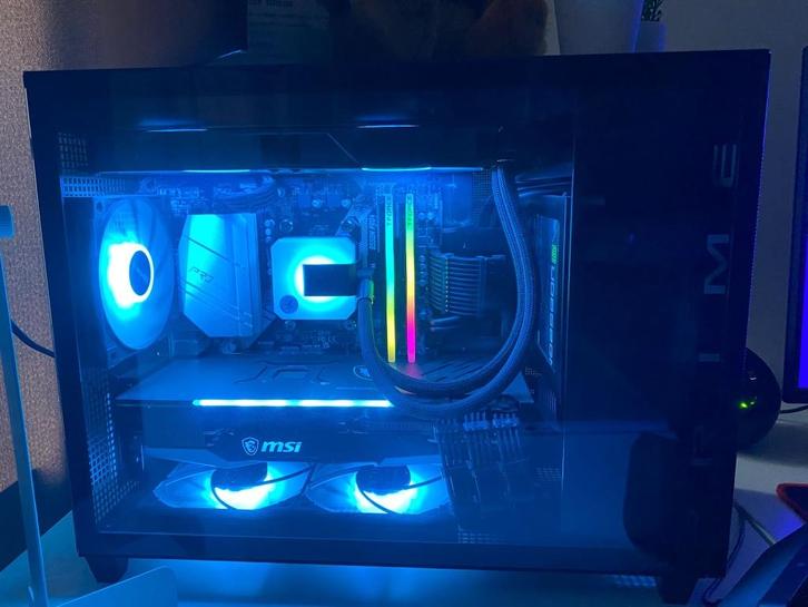Gaming PC with monitor, Computers en Software, Desktop Pc's, Zo goed als nieuw, 3 tot 4 Ghz, SSD, 16 GB, Met videokaart, Met monitor