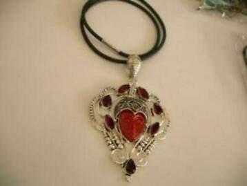 Een Rubberen ketting met Grote Zilveren Buddha Hanger, Sieraden, Tassen en Uiterlijk, Antieke sieraden, Hanger, Zilver, Verzenden