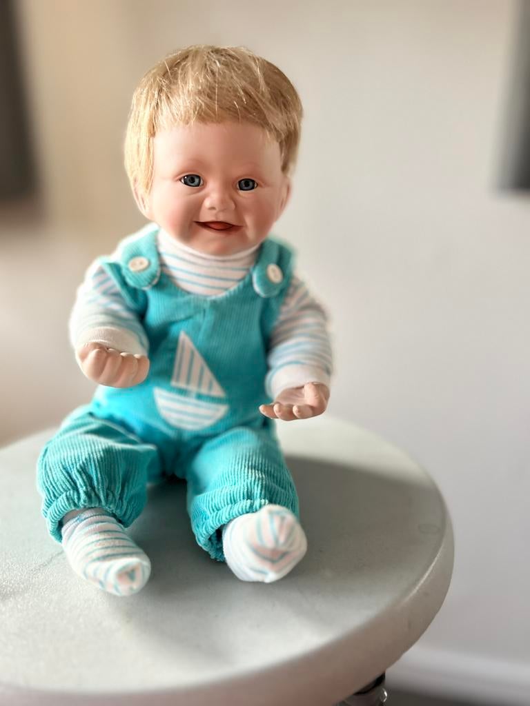 Ashton Drake, Ophalen of Verzenden, Zo goed als nieuw
