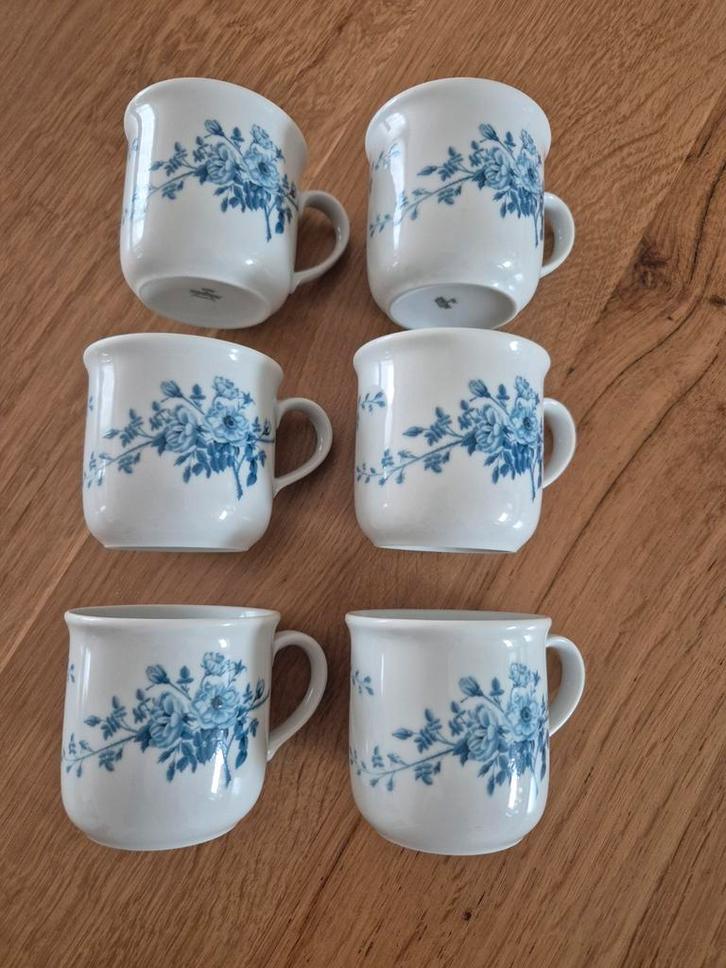 Vintage Douwe Egberts mokken - Set van 6, Huis en Inrichting, Keuken | Servies, Zo goed als nieuw, Kop(pen) en/of Schotel(s), Overige stijlen