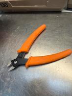 Zijsnijtang met oranje handvat, Doe-het-zelf en Verbouw, Ophalen, Gebruikt