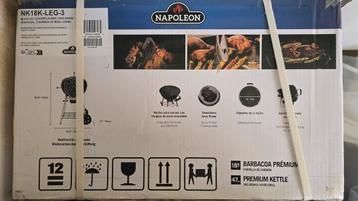 Napoleon Premium Kettle 47cm Houtskool BBQ - Nieuw beschikbaar voor biedingen