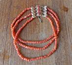Antieke armband bloedkoraal drie strengen koraal armbandje, Sieraden, Tassen en Uiterlijk, Antieke sieraden, Ophalen of Verzenden