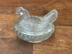 Vintage Glazen kip in nest, Antiek en Kunst, Ophalen