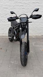 SurRon ultra bee R, Motoren, Ophalen