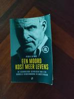 Een moord kost meer levens  Peter R De Vries, Boeken, Detectives, Ophalen, Gelezen