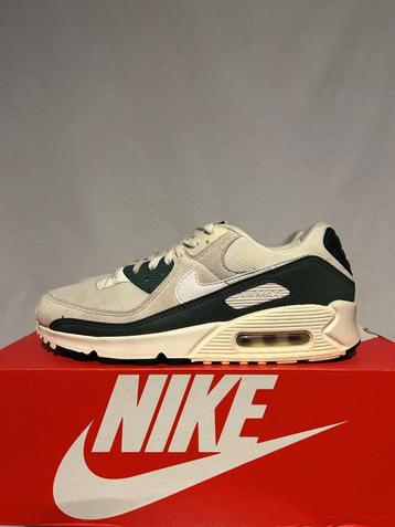 Maat 41 - Nike Air Max 90 Sail Vintage Green beschikbaar voor biedingen