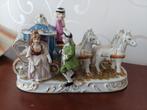 Beeld koets, paarden en figuren, Ophalen, Zo goed als nieuw, Dier
