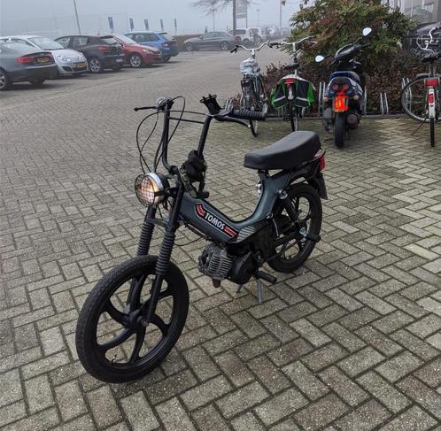 !!Gezocht!! Tomos a35 50cc, Fietsen en Brommers, Brommers | Tomos, Zo goed als nieuw, Standard, Ophalen
