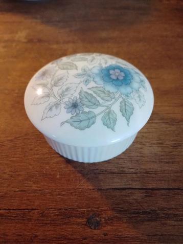 Wedgwood Clementine Sieradendoosje beschikbaar voor biedingen