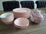 Roze borden 10 st, 2 theepotten  en een paar schaaltjes, Antiek en Kunst, Ophalen