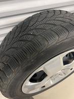 Winterbanden opel astra sports tourer 2011 voldoen profiel, Auto-onderdelen, Banden en Velgen, Ophalen, 16 inch, Banden en Velgen