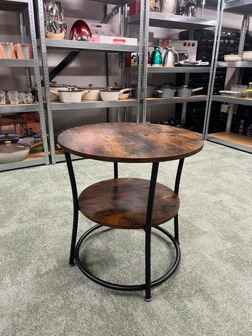 (NIEUW) 2- laags bruine bijzettafel / salontafel  beschikbaar voor biedingen
