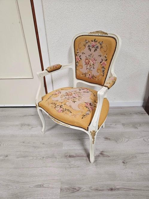Brocante Louis XV stoel voor €50,-!, Huis en Inrichting, Fauteuils, Gebruikt, 75 tot 100 cm, Ophalen