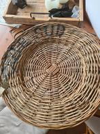 Riviera maison rattan bord 48 rond, Huis en Inrichting, Ophalen, Zo goed als nieuw, Rond, Riet