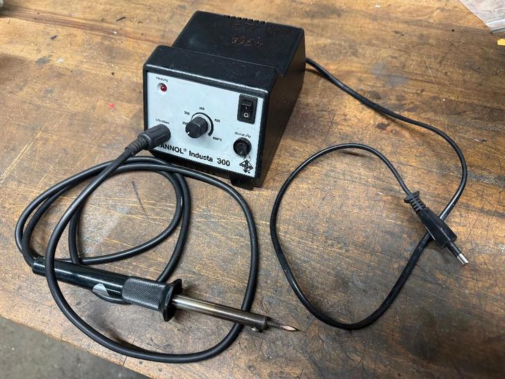 Soldeerstation Stannol Industa 300, Hobby en Vrije tijd, Elektronica-componenten, Gebruikt, Ophalen of Verzenden