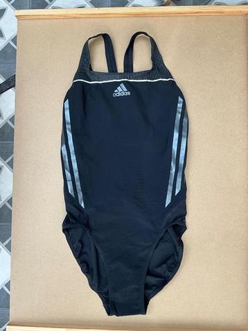 ADIDAS INFINITEX STREAMLINE  BADPAK AY2838 MAAT 38 beschikbaar voor biedingen