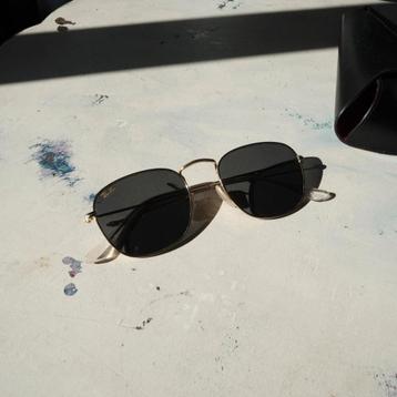 Rayban Frank  beschikbaar voor biedingen