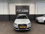 Audi A1 1.2 TFSI Attraction Navi/Airco/Stoelverwarming, Auto's, Voorwielaandrijving, Euro 5, Zwart, 4 cilinders