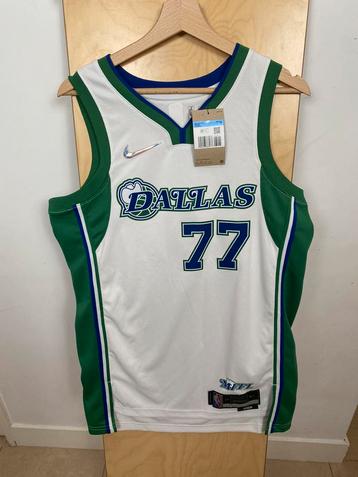 Nike NBA Basketball Dallas Mavericks Swingman Jersey, M, New