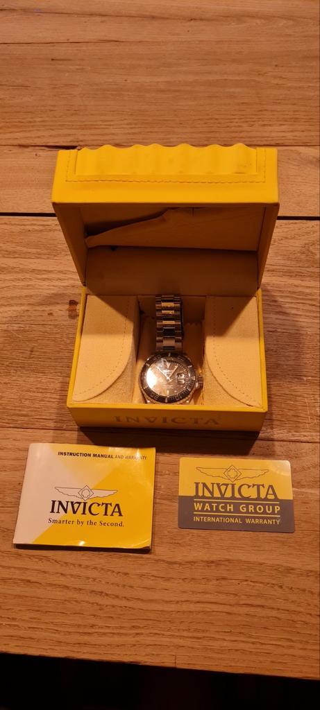 Invicta PRO DIVER 200M, Sieraden, Tassen en Uiterlijk, Uiterlijk | Parfum, Zo goed als nieuw, Ophalen of Verzenden
