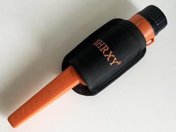 Pinpointer met holster beschikbaar voor biedingen