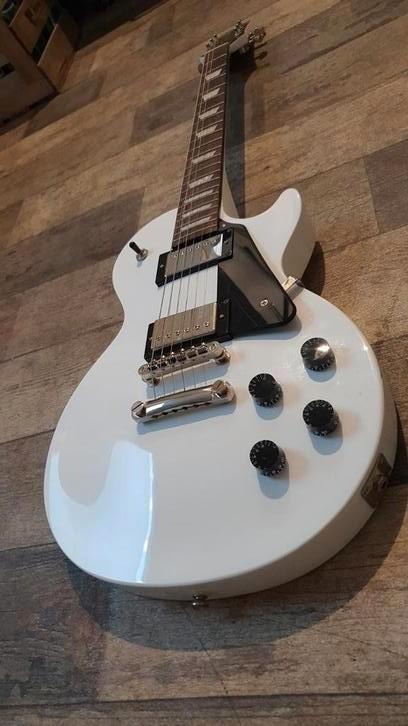 Epiphone Les Paul Studio, Muziek en Instrumenten, Snaarinstrumenten | Gitaren | Elektrisch, Zo goed als nieuw, Epiphone, Ophalen
