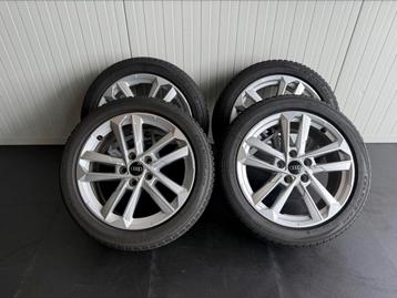 Originele Audi velgen 17 inch  met zgan All Season banden beschikbaar voor biedingen