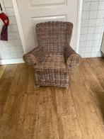 Schattig rotan kinderstoeltje, Ophalen, Gebruikt, Bruin, Riet of Rotan