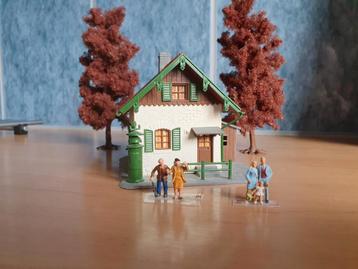 Grote bomen merk busch 16,cm hoog.schaal HO beschikbaar voor biedingen