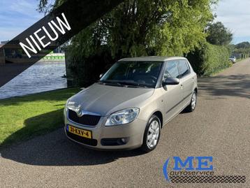 Skoda Fabia - 1.6-16V Sprint|Automaat|cruise| beschikbaar voor biedingen