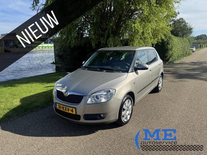 Skoda Fabia - 1.6-16V Sprint|Automaat|cruise|, Auto's, Skoda, Bedrijf, Te koop, Fabia, ABS, Airbags, Airconditioning, Alarm, Boordcomputer