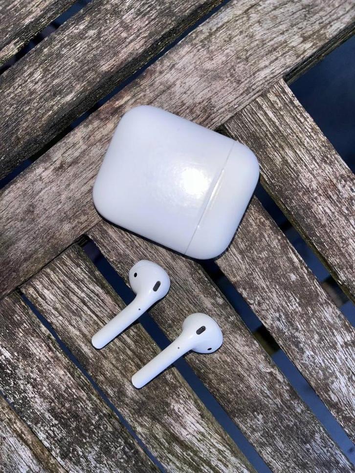 Apple AirPods Gen 2, Audio, Tv en Foto, Koptelefoons, Gebruikt, Op oor (supra aural), Overige merken, Verzenden
