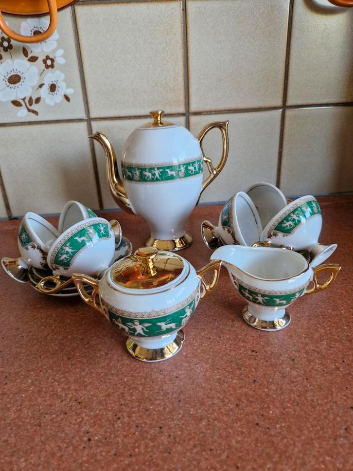 Mokka servies met engeltjes, Antiek en Kunst, Antiek | Servies compleet, Ophalen of Verzenden