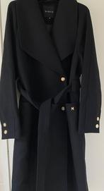 Nikkie Jas, Kleding | Dames, Jassen | Winter, Ophalen, Zo goed als nieuw, Maat 42/44 (L), Zwart