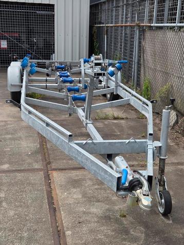 Boottrailer TTH Easyroller. beschikbaar voor biedingen