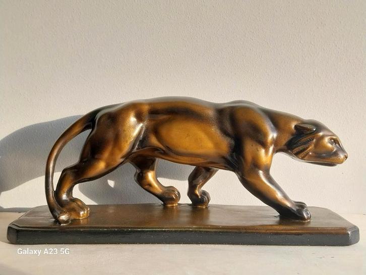 Art Deco gipsen tijger bronslook gesigneerd Santi, Antiek en Kunst, Kunst | Beelden en Houtsnijwerken, Ophalen