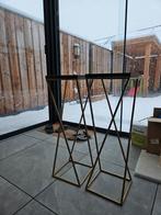 Set van 2 plantentafels met gouden onderstel, Huis en Inrichting, Woonaccessoires | Zuilen en Pilaren, Ophalen, Zo goed als nieuw