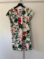 Mooie jurk 42/44, Kleding | Dames, Jurken, Fame, Ophalen of Verzenden, Zo goed als nieuw, Onder de knie