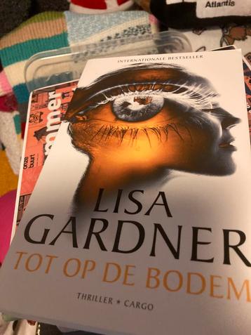 Lisa Gardner - Tot op de bodem beschikbaar voor biedingen