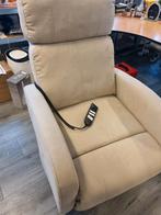 Sta op stoel nauwelijks gebruikt, Huis en Inrichting, Fauteuils, Ophalen, Zo goed als nieuw, 75 tot 100 cm, 50 tot 75 cm