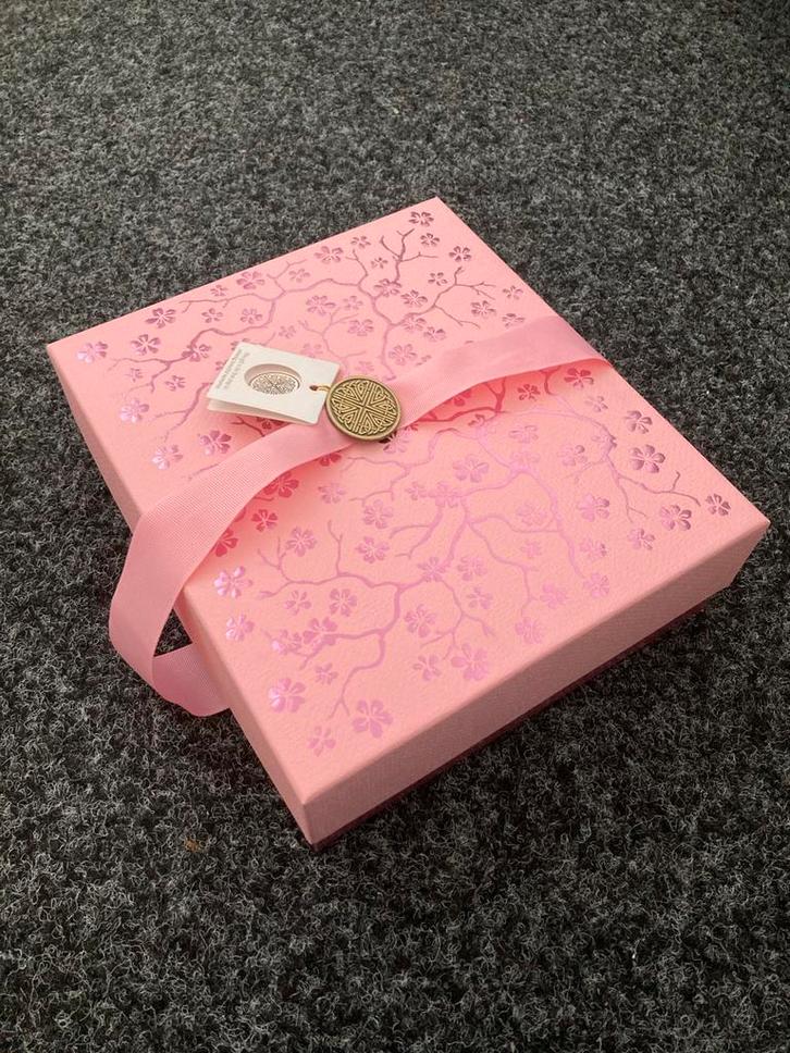 Rituals Sakura Cadeauset - Nieuw!, Sieraden, Tassen en Uiterlijk, Uiterlijk | Lichaamsverzorging, Nieuw, Ophalen