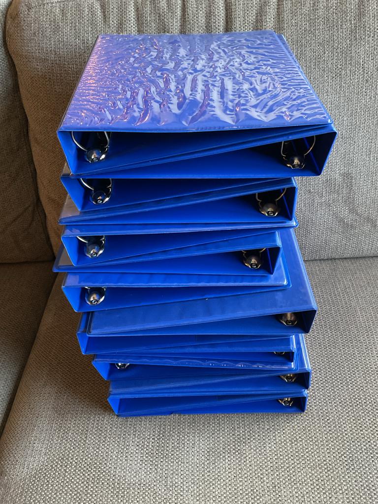 Grote stapel blauwe multomappen - gratis af te halen, Ophalen, Gebruikt