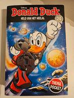 Donald Duck themapocket 24 held van het heelal, Ophalen of Verzenden, Zo goed als nieuw, Eén stripboek