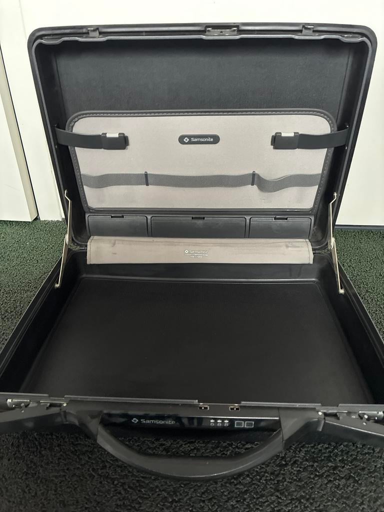 Samsonite Hardcase Koffer - Zwart, Gebruikt, Zwart, Ophalen of Verzenden, Met slot