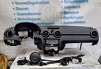Airbag set Audi A1 dashboard stuurairbag gordels, Gebruikt, -, -, -