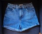 Bershka short maat S, Blauw, Zo goed als nieuw, W28 - W29 (confectie 36), Bershka