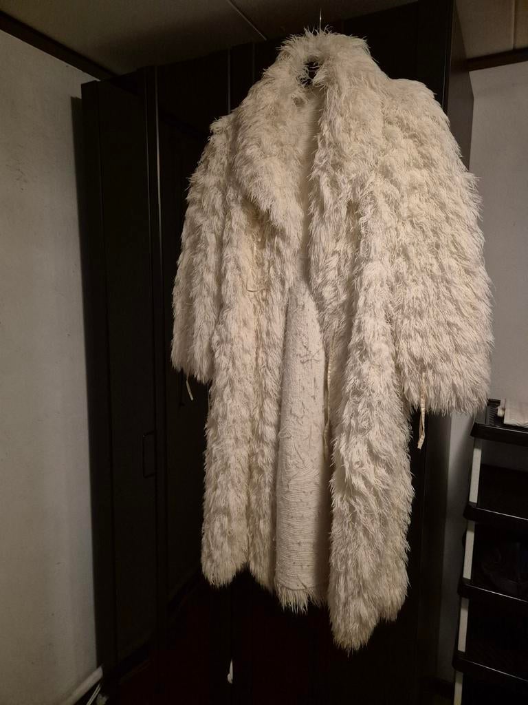 Creme-witte jas van touwtjes - maat 36-38, Kleding | Dames, Jassen | Zomer, Zo goed als nieuw, Maat 36 (S), Wit, Ophalen