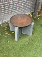 Vuurschaal op granieten sokkel, Ophalen, Gebruikt