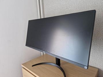 LG 34 inch beeldscherm beschikbaar voor biedingen